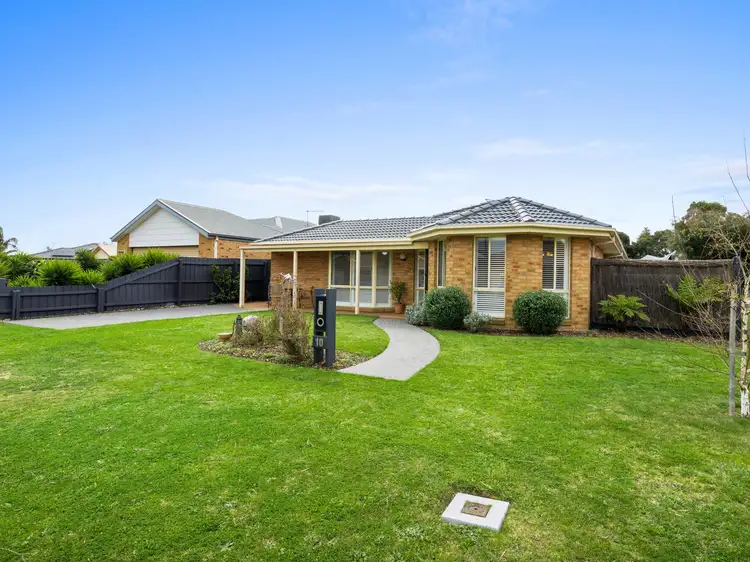 10 Silver Wattle Close, Capel Sound VIC 3940