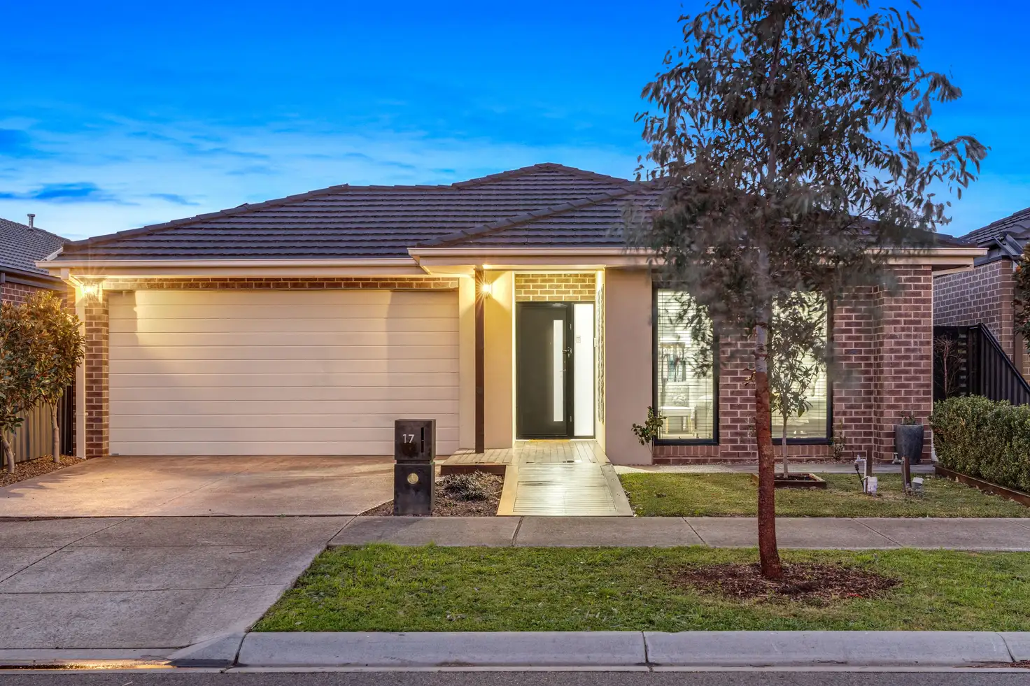 Main view of Homely house listing, 17 Creekbridge Street, Craigieburn VIC 3064