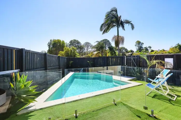 21 Jancoon Court, Carrara QLD 4211