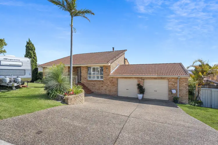 6 Friendship Link, Albion Park NSW 2527
