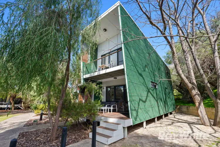 7 Panorama Drive