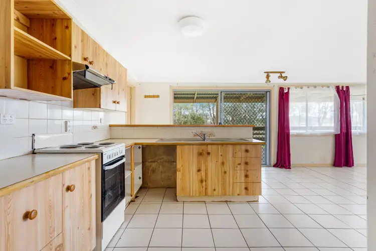 Second view of Homely house listing, 7 Dawn Court, Lockrose QLD 4342