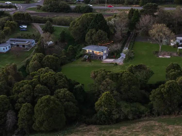 Fourth view of Homely house listing, 6 Hoddle Lane, Robertson NSW 2577
