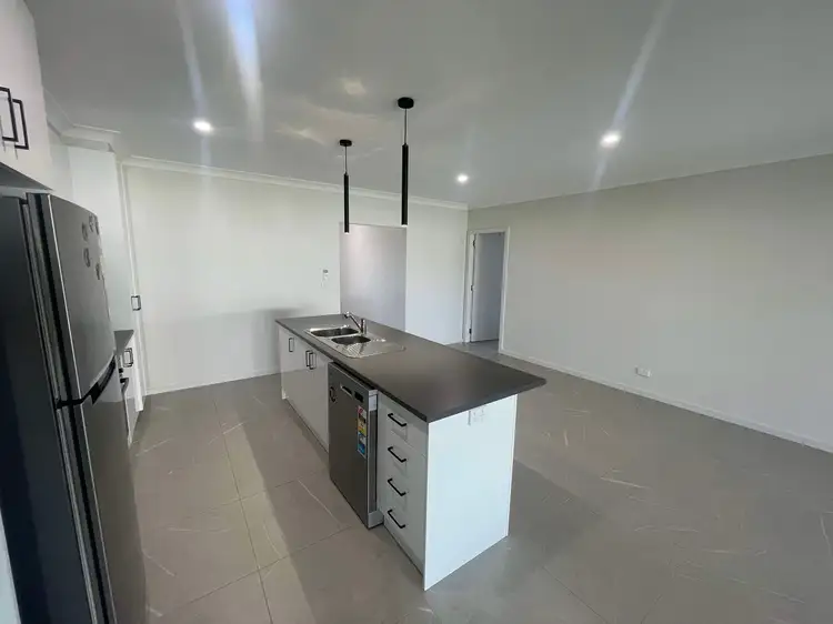 Sixth view of Homely house listing, 31 Scremin Grove, Griffith NSW 2680