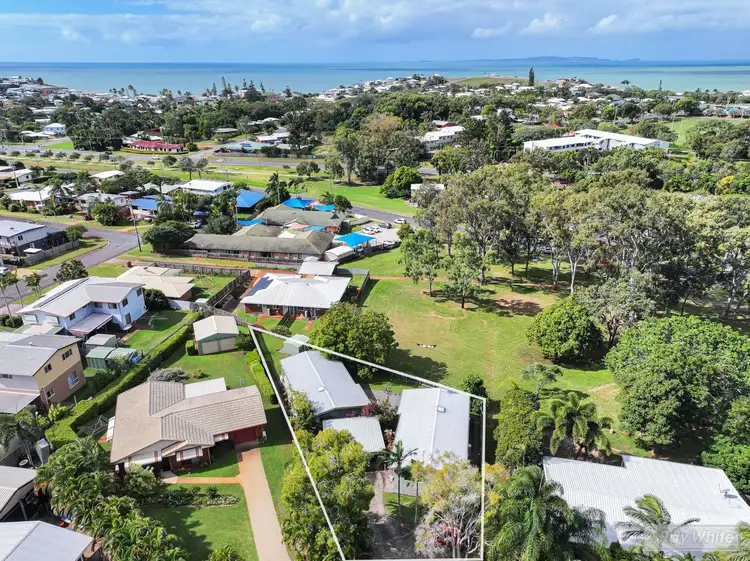 1/8 Cottonwood Place, Taranganba QLD 4703