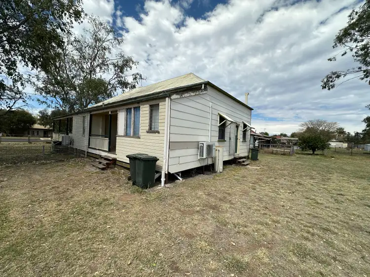 Sixth view of Homely block of units listing, 1-5/53 Edward Street, Charleville QLD 4470