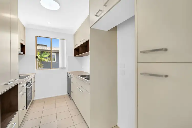 Fifth view of Homely townhouse listing, 8/4-6 Locke Street, Southport QLD 4215