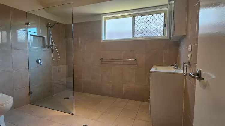 Fifth view of Homely retirement listing, 5/25 James Street, Crows Nest QLD 4355