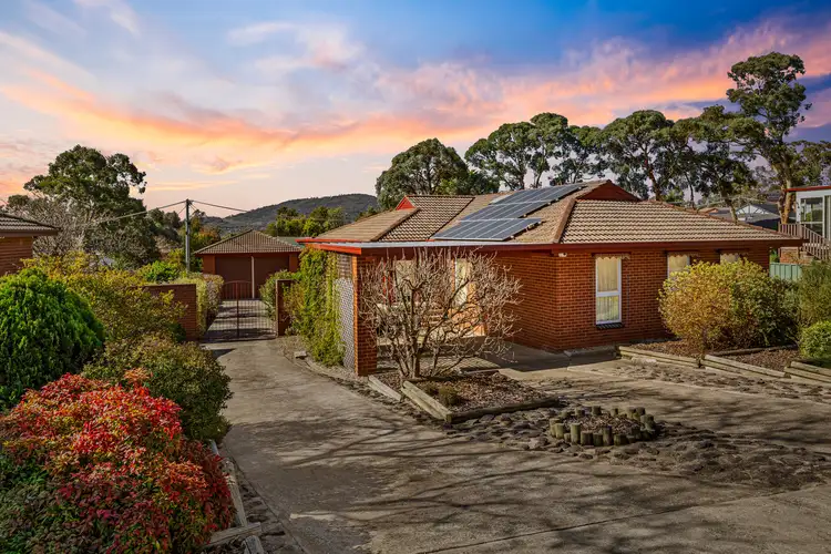 7 Rounsevell Street, Kambah ACT 2902