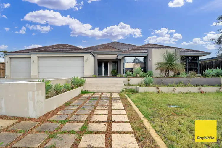 9 Farnborough Parkway, The Vines WA 6069