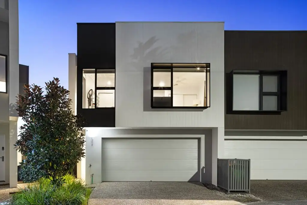 Main view of Homely townhouse listing, 5/1 Flametree Circuit, Arundel QLD 4214