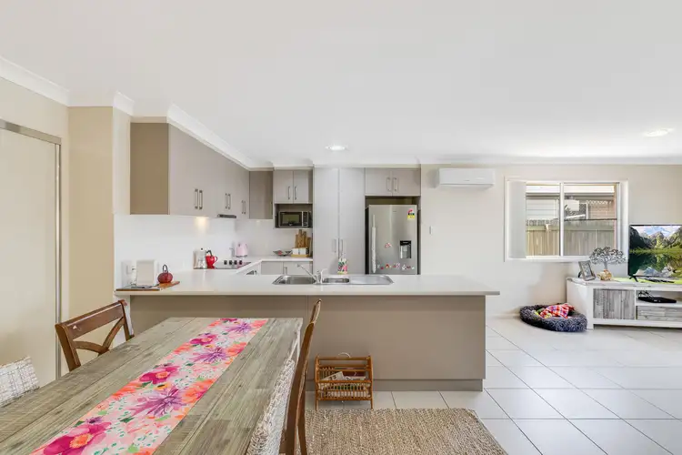 Fifth view of Homely unit listing, 2/12 Chainey Court, Glenvale QLD 4350