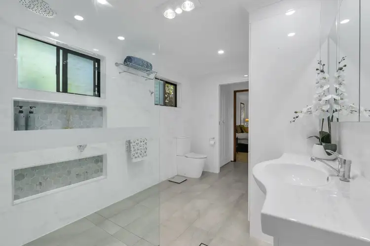 Sixth view of Homely house listing, 8 Stanfell Street, Corinda QLD 4075