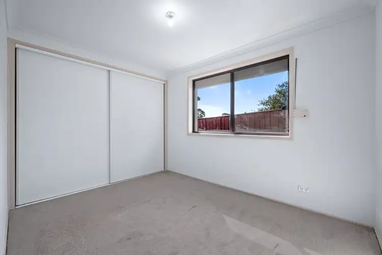 Sixth view of Homely house listing, 5 Gardenia Place, Macquarie Fields NSW 2564
