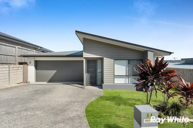 11 Macintyre Street, Holmview QLD 4207