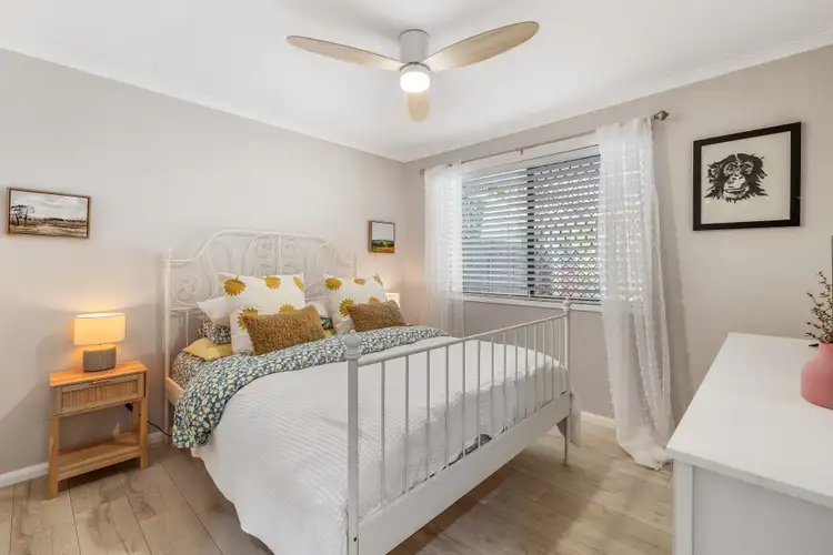Sixth view of Homely semi-detached listing, 1/17 Telopea Street, Labrador QLD 4215