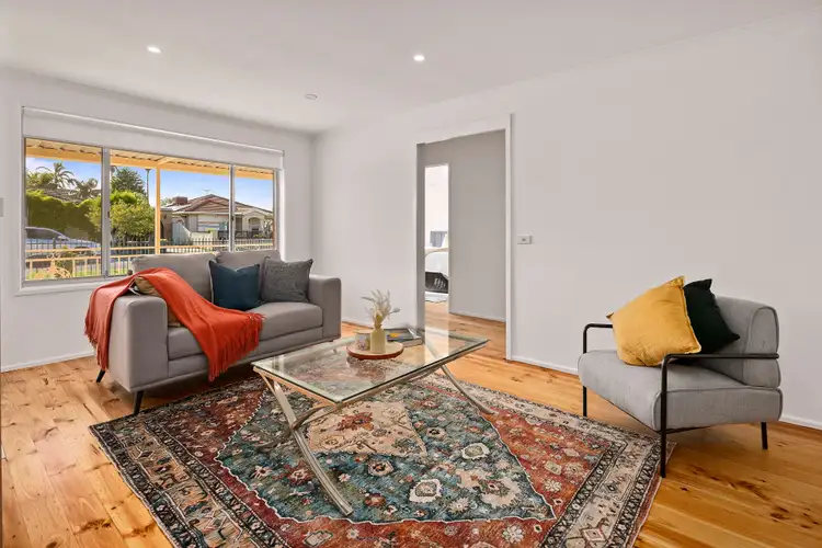 Fifth view of Homely house listing, 37 Mindoro Crescent, Lalor VIC 3075