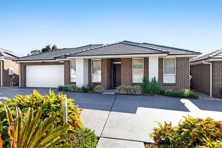 Main view of Homely villa listing, 2/6 Lofty Place, Cranebrook NSW 2749