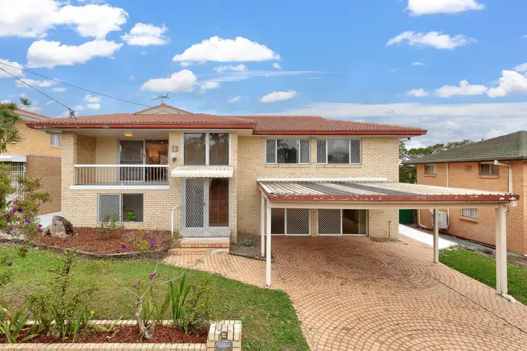 12 Angelina Street, Macgregor QLD 4109
