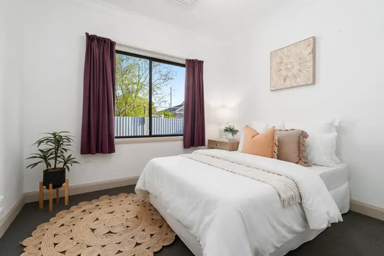 Fifth view of Homely house listing, 1037 Calimo Street, North Albury NSW 2640