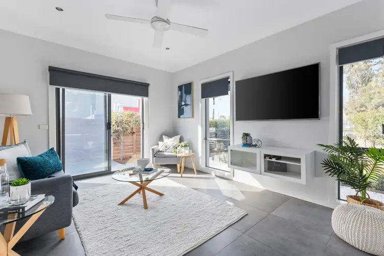 Fifth view of Homely townhouse listing, 32 Millers Road, Brooklyn VIC 3012