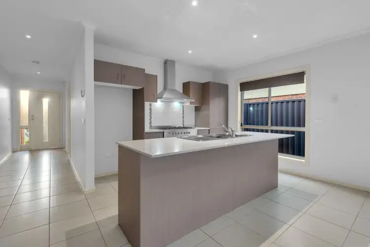 Third view of Homely house listing, 4 Persimmon Lane, Pakenham VIC 3810