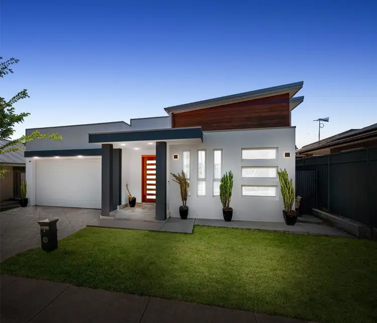 4 Glycine Street, Denham Court NSW 2565