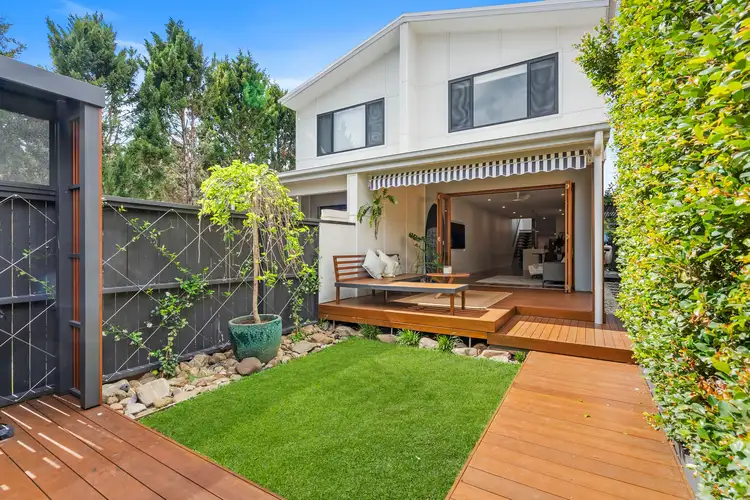 Sixth view of Homely semi-detached listing, 2/7 Twenty Sixth Avenue, Palm Beach QLD 4221