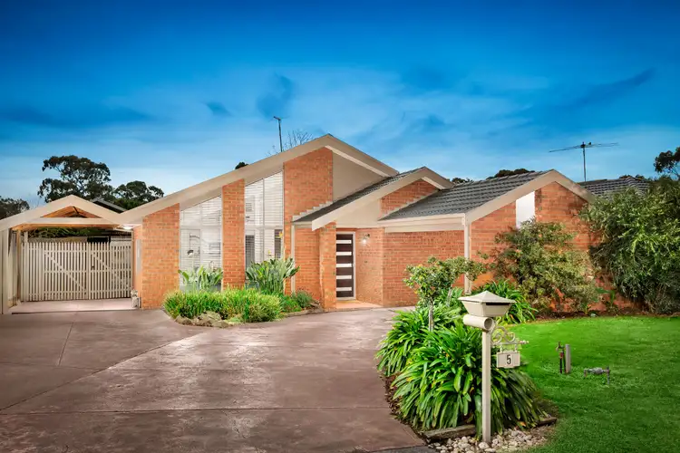 5 Butler Place, Mill Park VIC 3082