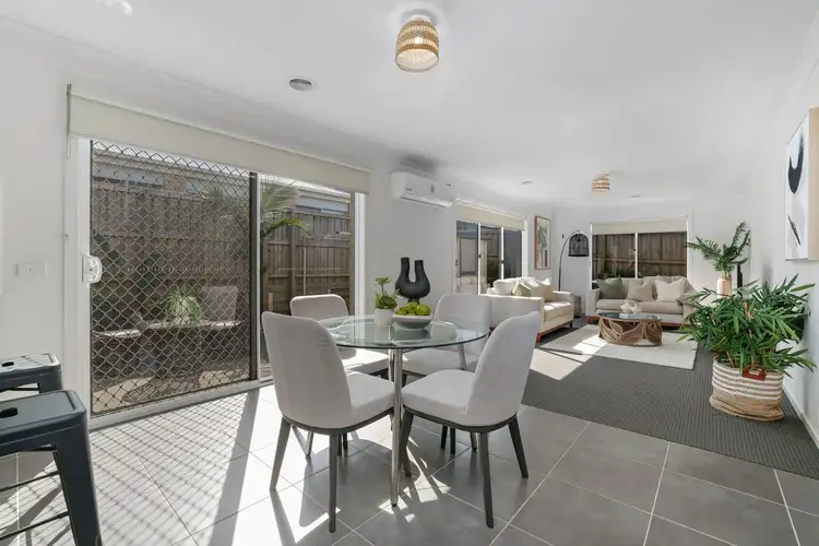 Third view of Homely house listing, 11/19 Cotswold Crescent, Officer VIC 3809