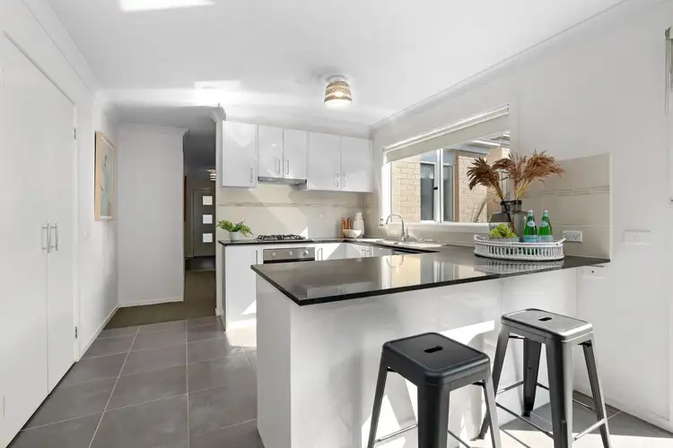 Sixth view of Homely house listing, 11/19 Cotswold Crescent, Officer VIC 3809