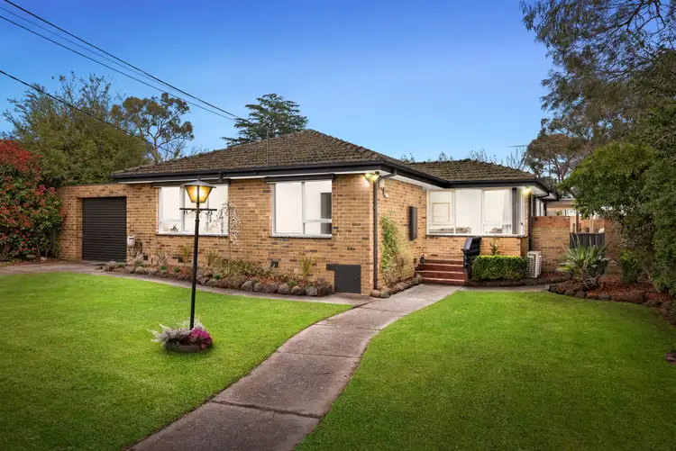 37 Rowson Street, Boronia VIC 3155