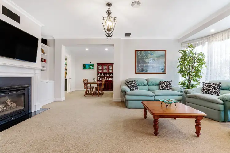 Second view of Homely house listing, 6 Fieldwood Lane, Langwarrin VIC 3910