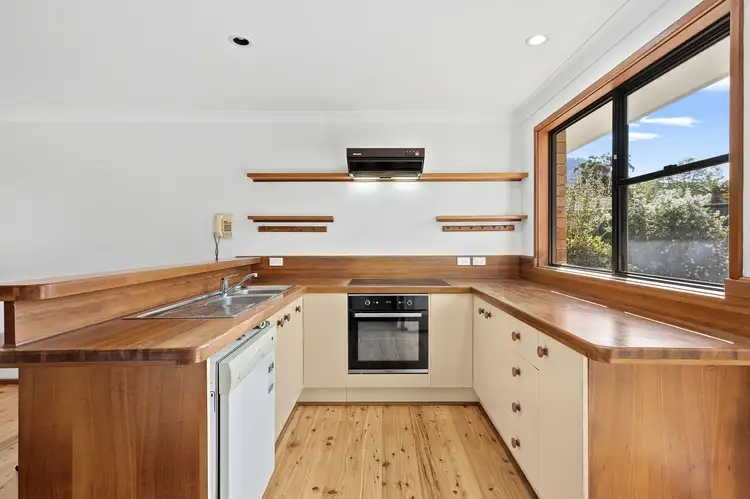 Fourth view of Homely villa listing, 1/250 Gipps Road, Keiraville NSW 2500