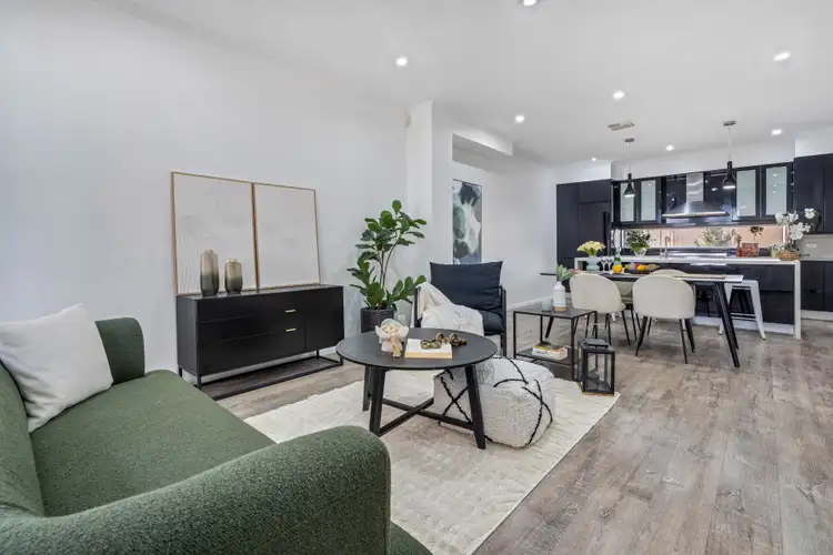 Fourth view of Homely house listing, 7 Brearley Place, Roxburgh Park VIC 3064