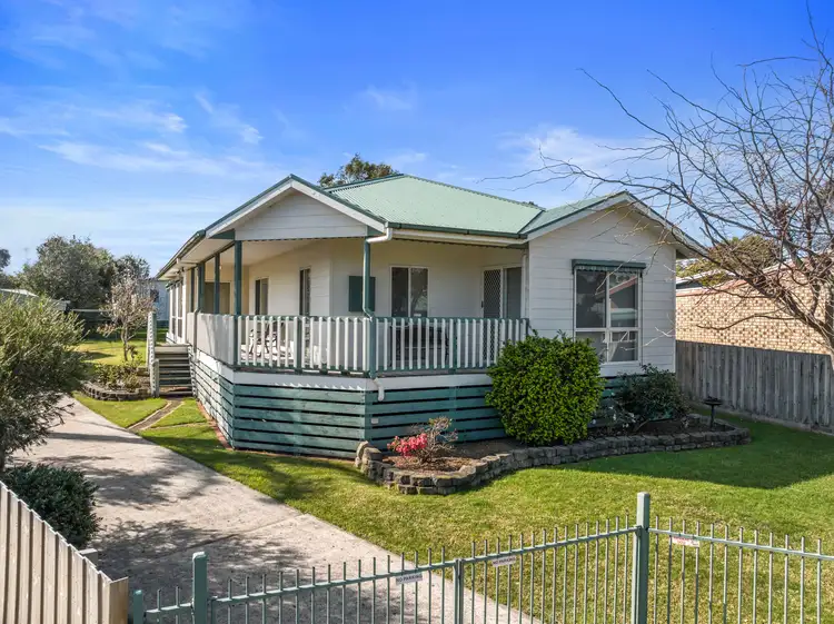 Main view of Homely house listing, 5 Smythe Place, Inverloch VIC 3996