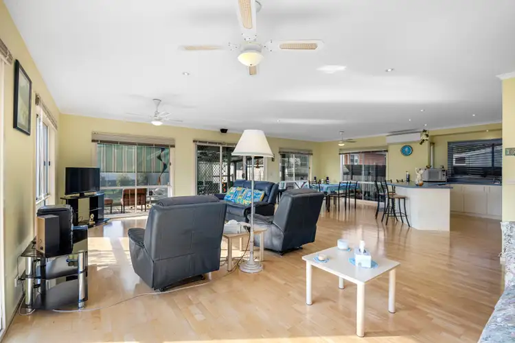 Sixth view of Homely house listing, 5 Smythe Place, Inverloch VIC 3996
