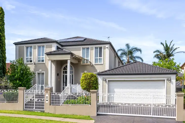 225 Braidwood Drive, Prestons NSW 2170