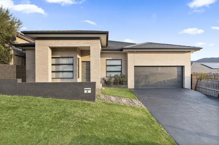 4 Tomerong Street, Tullimbar NSW 2527
