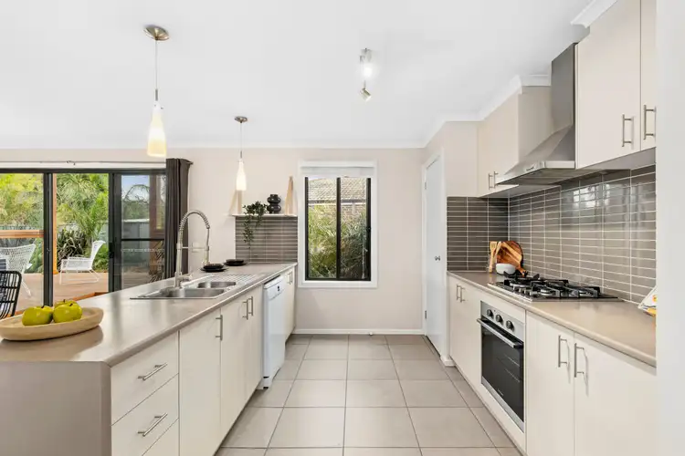 Fifth view of Homely house listing, 18 Bluebill Court, Lara VIC 3212