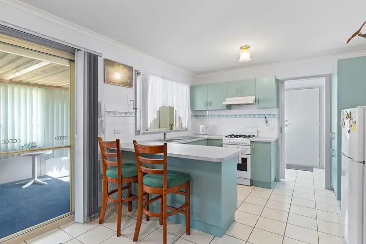 Second view of Homely house listing, 9 Veronica Court, Werribee VIC 3030