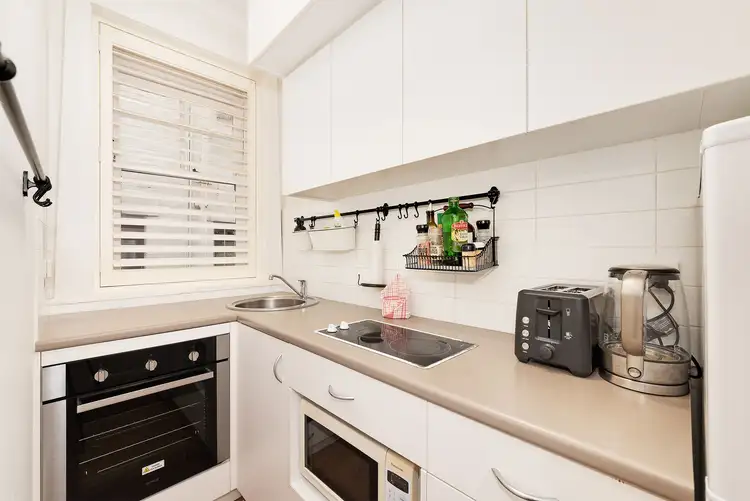 Third view of Homely apartment listing, 1/42 Bayswater Road, Rushcutters Bay NSW 2011