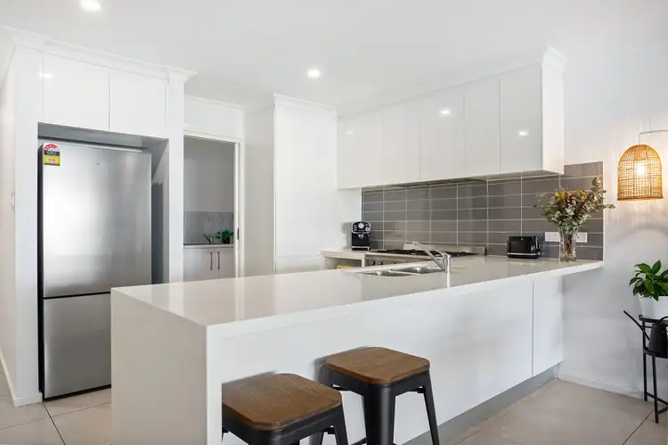 Third view of Homely villa listing, 2/176 Pioneer Drive, Flinders NSW 2529