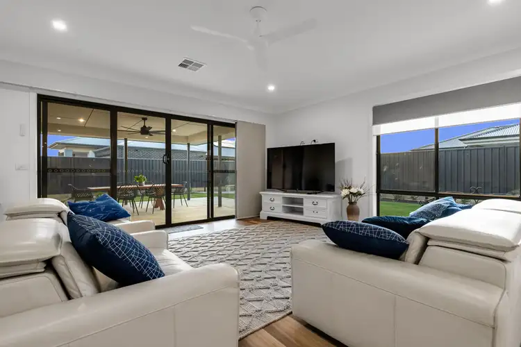 Sixth view of Homely house listing, 6 Kelleen Court, Mildura VIC 3500