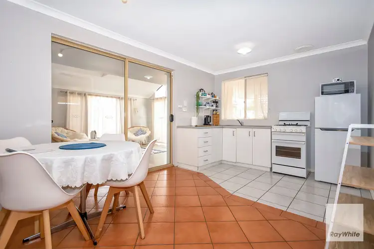 Seventh view of Homely house listing, 18 Cordoba Way, Orana WA 6330