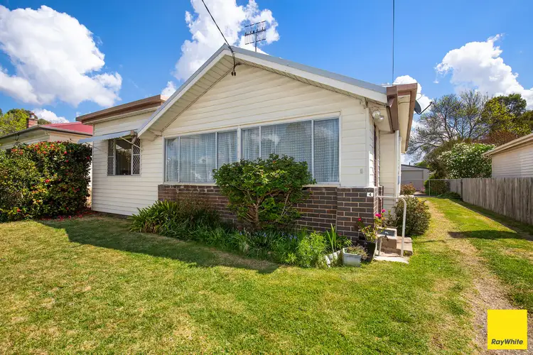 4 Fitzgerald Avenue