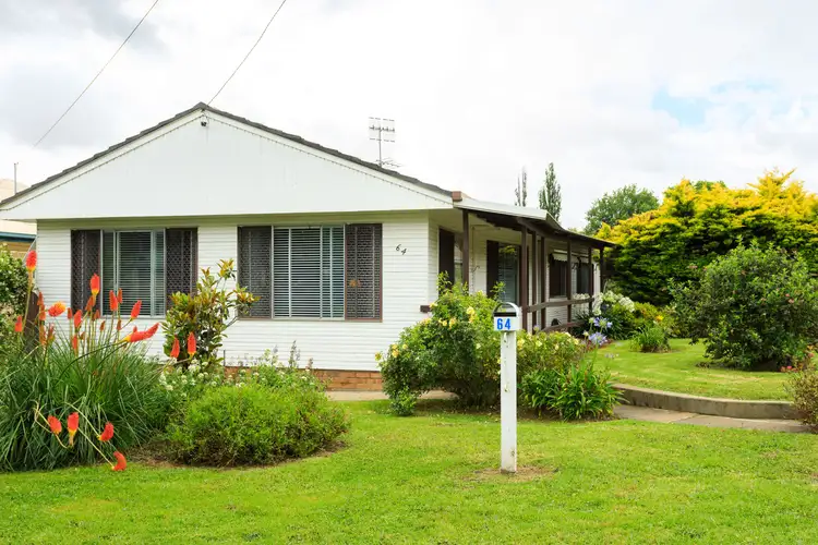 64 Jeffrey Street