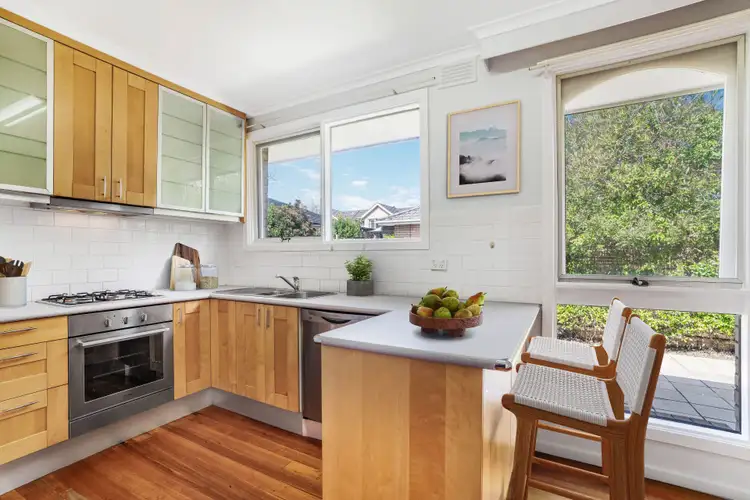 Fourth view of Homely unit listing, 2/574 Highbury Road, Glen Waverley VIC 3150