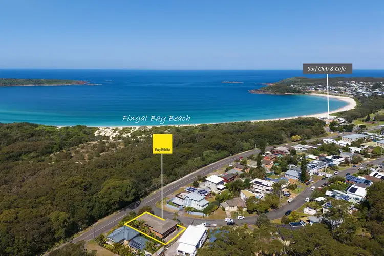2/2 Lentara Street, Fingal Bay NSW 2315