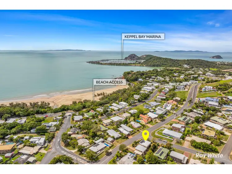 Second view of Homely house listing, 3 Bayview Drive, Lammermoor QLD 4703